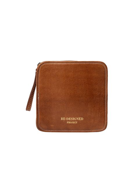Hovedbilde PROJECT 83 - Walnut