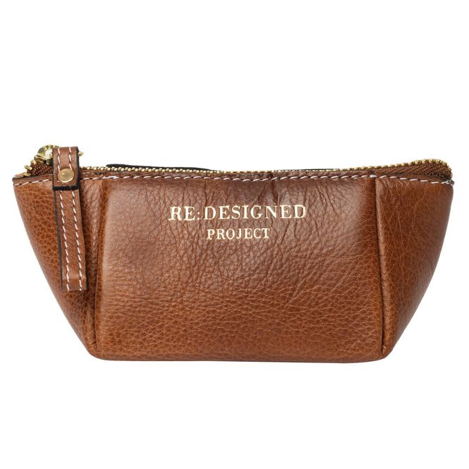 Hovedbilde PROJECT 35 - WALNUT/GOLD